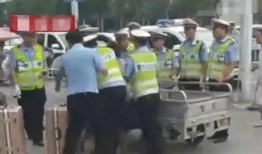 郑州爆料交警事件最新进展,真相大白，官方回应引关注